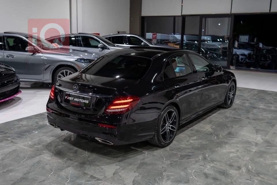 مرسيدس بنز E-Class